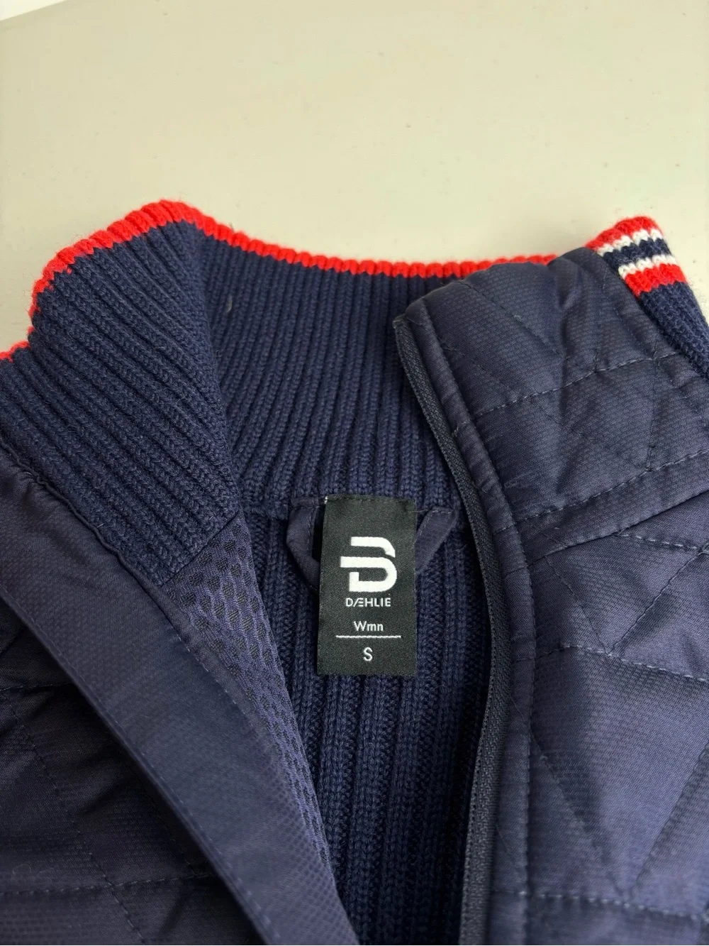 Daehlie quarter zip